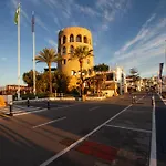 Marbella Banus Suites - Lily Playas Del Duque Banus Beach Apartment