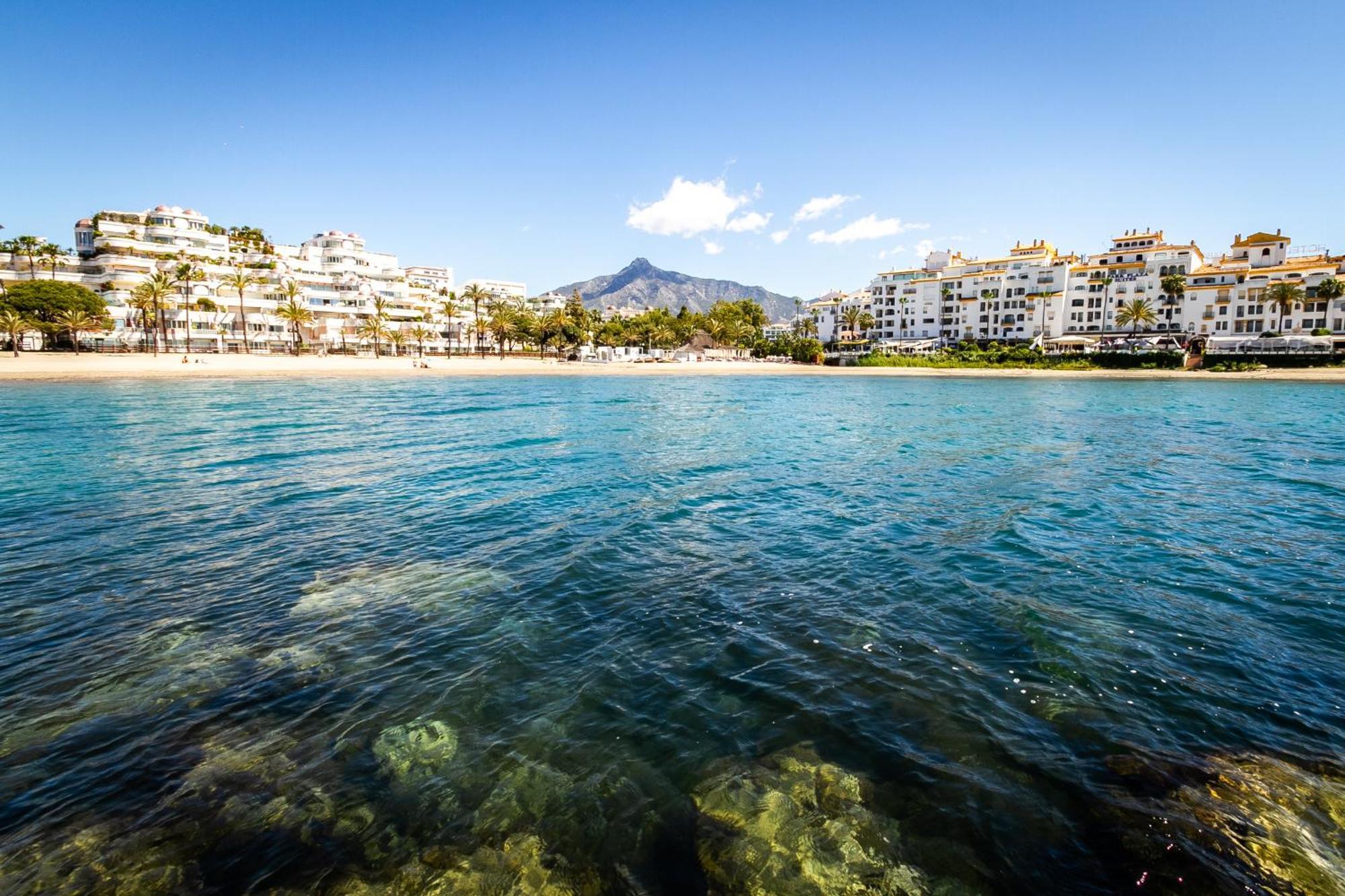 Apartment Banus - Lily Playas Del Duque Banus