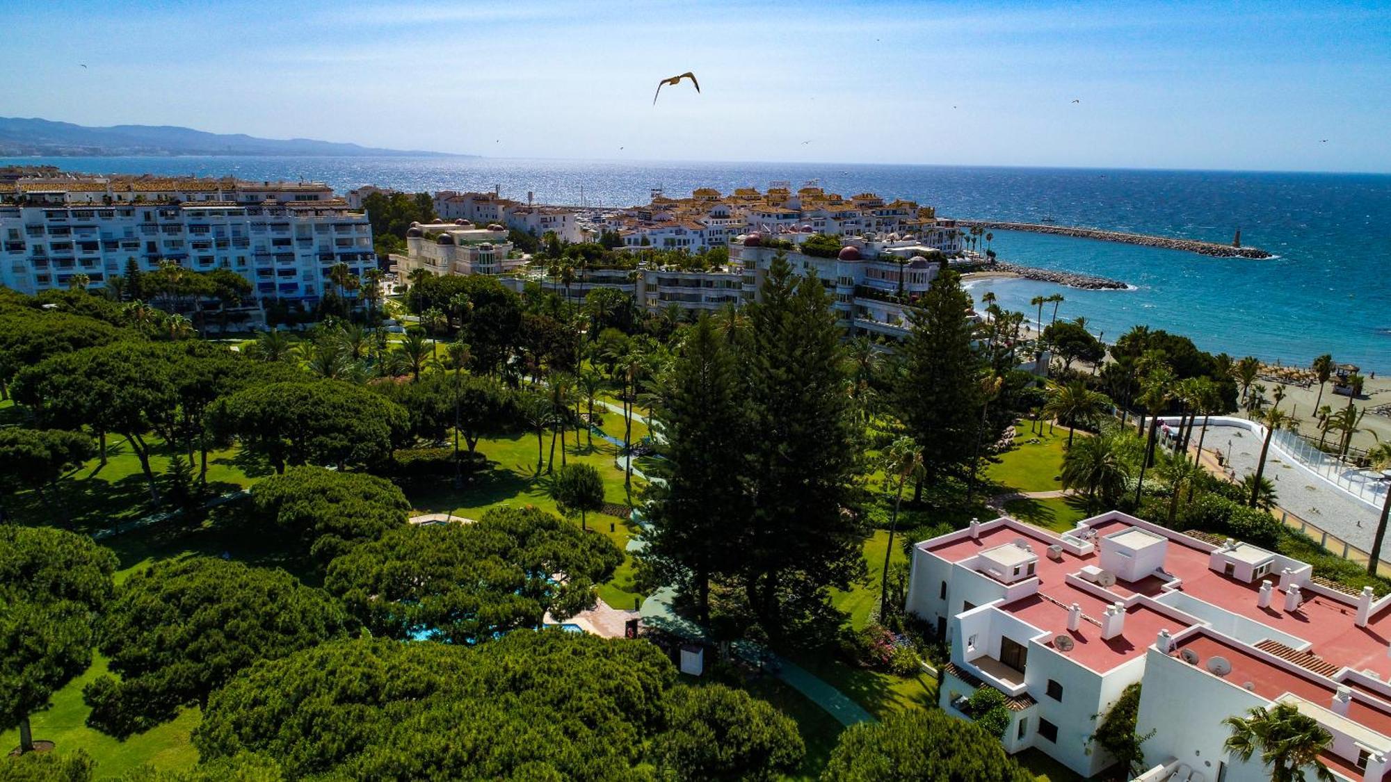 Apartment Banus - Lily Playas Del Duque Banus